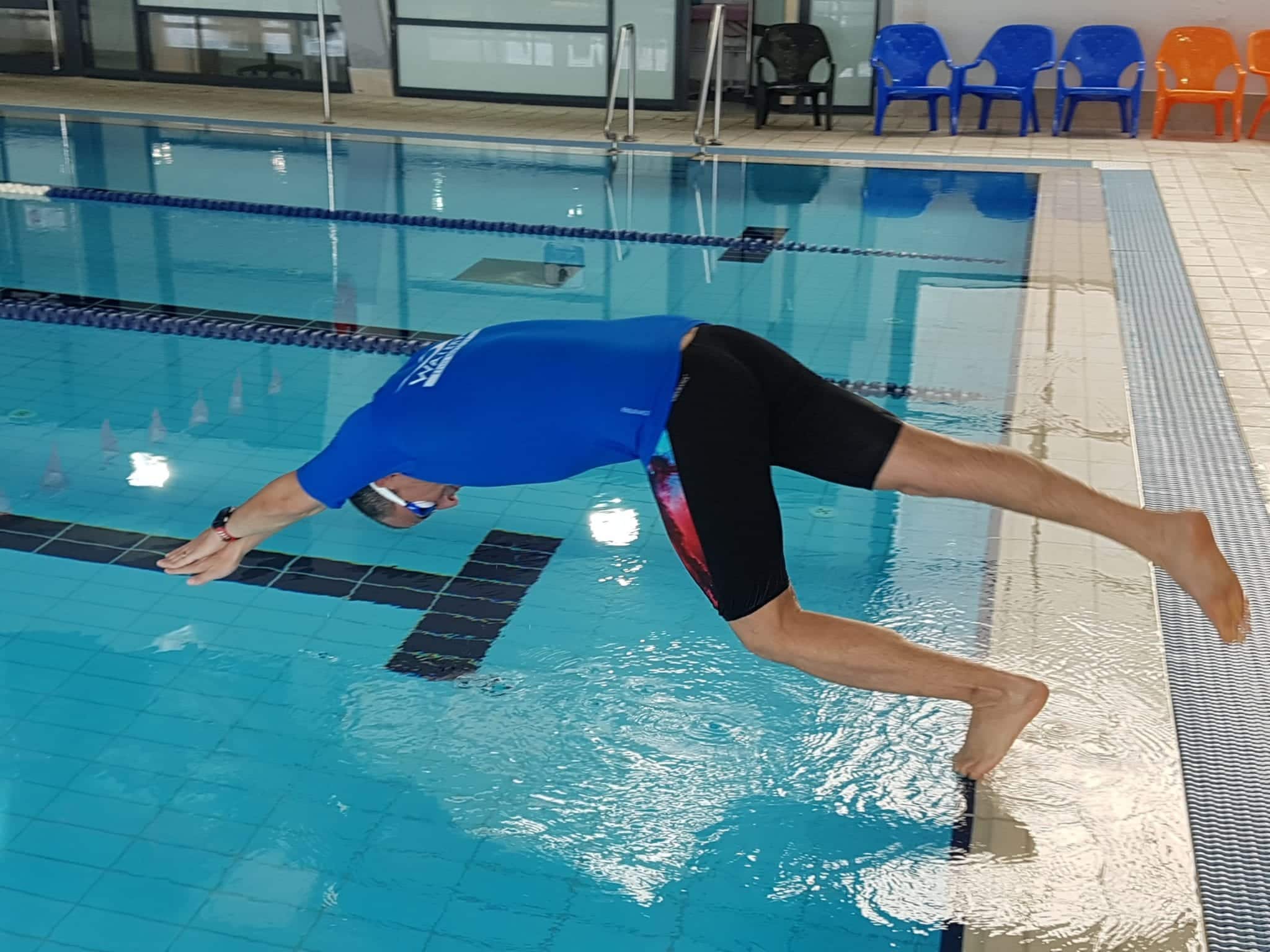 swimming dive swim west (9) - WEST Swimming Technique